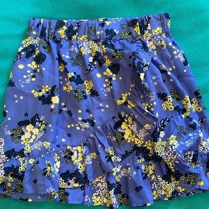 Blue floral mini skirt